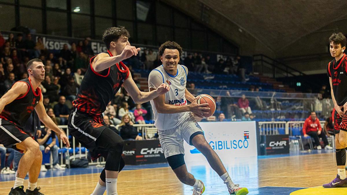 Serie B - A Rende si decide la griglia playoff: la SuperConveniente con Brown ma senza Lanzi