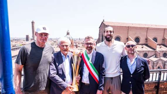 La Virtus Segafredo Bologna è stata ricevuta dal Comune di Bologna dopo la conquista dello Scudetto