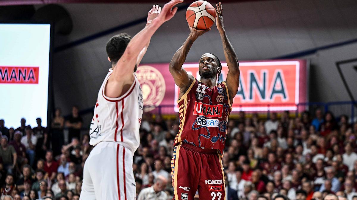 La Reyer Venezia riapre la finale Scudetto: battuta Milano al Taliercio