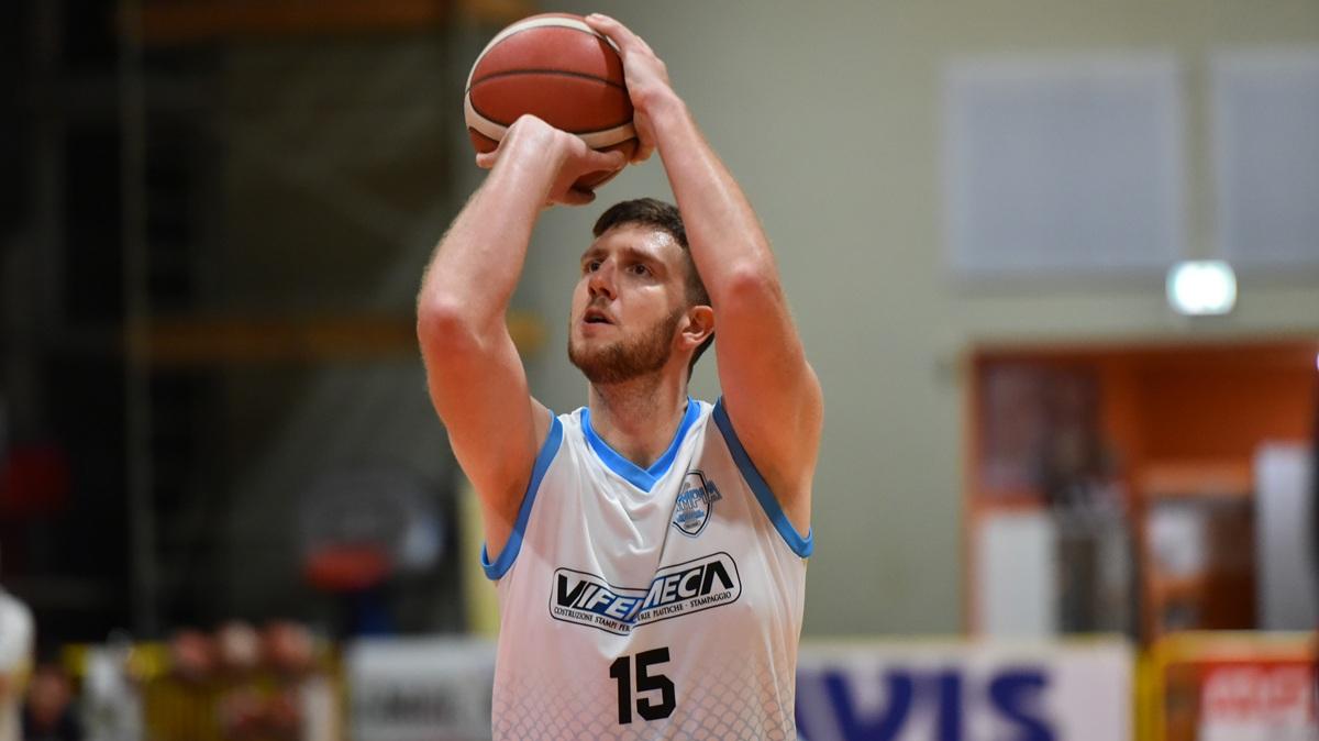 B Int - Olimpia Castello conferma il pivot Alessandro Vigori