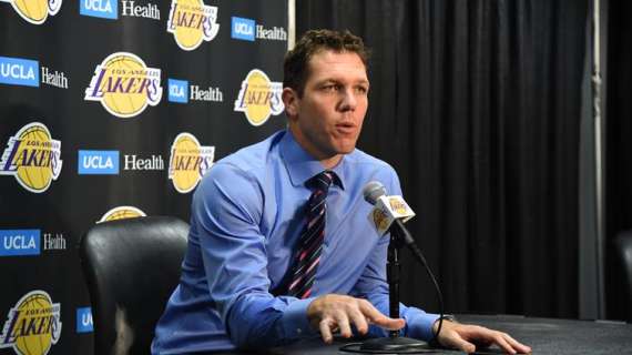 NBA - I Lakers si separano consensualmente con Luke Walton