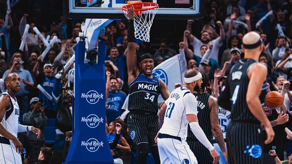 Orlando beffa Dallas allo scadere: la schiacciata di Carter vale il 115-114