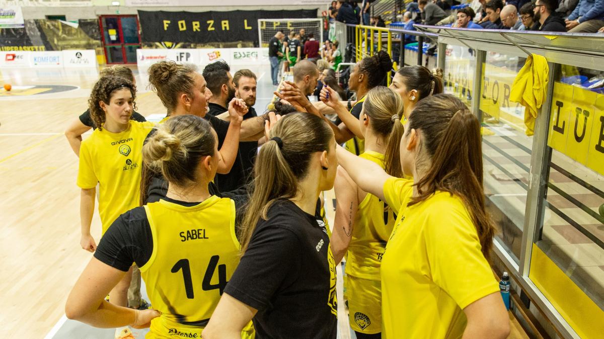 A1 F - Si chiude al Taliercio il girone d'andata dell'Alama San Martino, derby con la Reyer