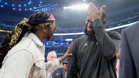 NBA - LeBron James ha lavorato con 2 Chainz per un album di musica rap