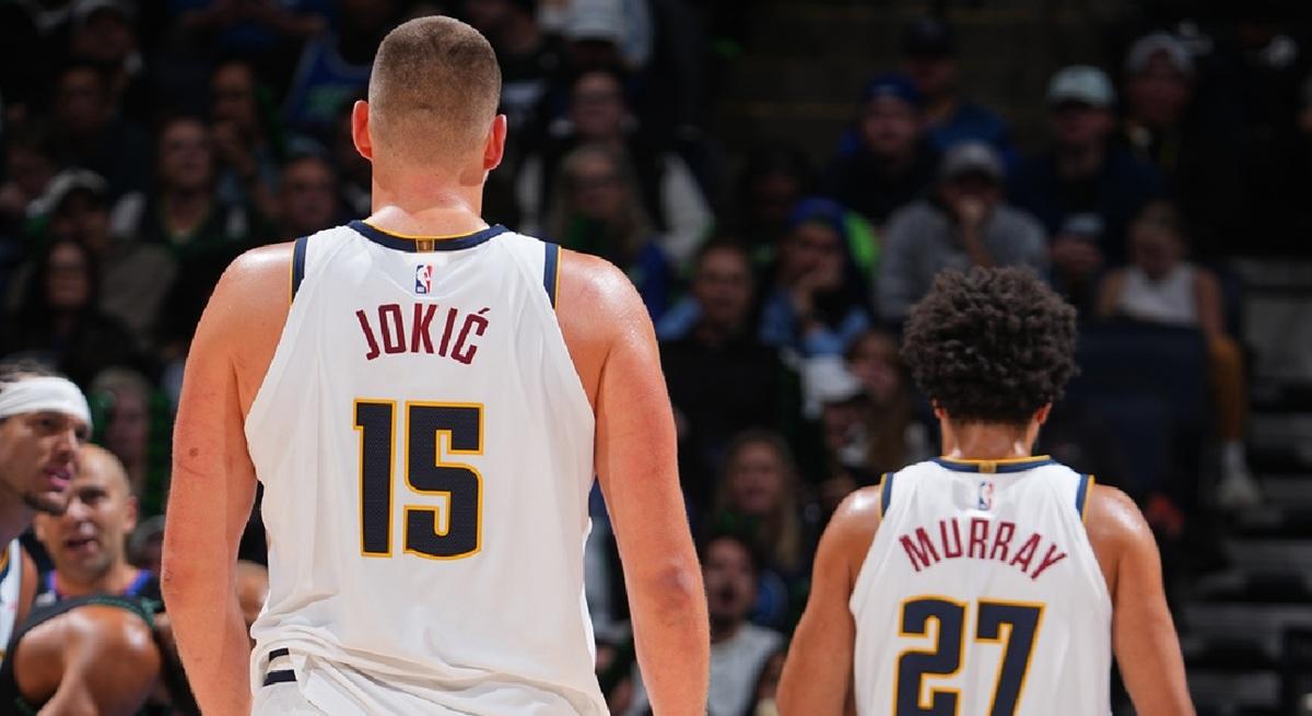 Denver domina a Minnesota: Jamal Murray e Nikola Jokic formato MVP