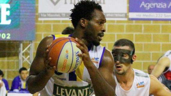 Serie B - Completato il roster del Basket Cecina con il ritorno di Obinna Nwokoye 