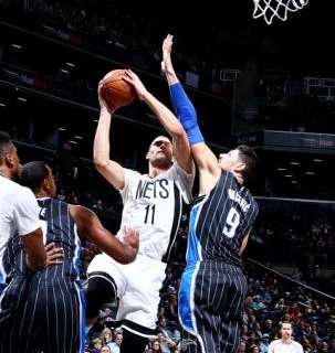 Un Orlando a mezzo servizio basta per battere Brooklyn