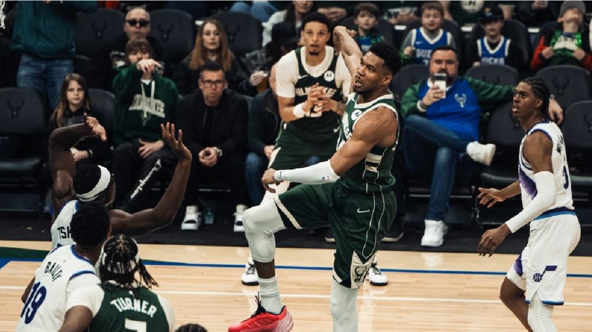 Antetokounmpo torna a dominare e i Bucks battono Utah