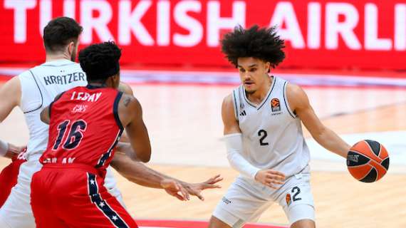 MERCATO EL - Il Paris Basketball inganna tutti, ma Nadir Hifi resta un'altra stagione