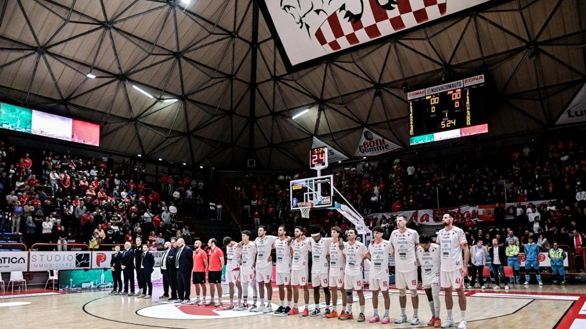 Pistoia Basket: «Grande dolore e commozione in una serata surreale»