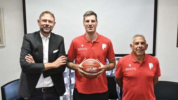 Daniele Magro e la sua sesta stagione con la maglia del Pistoia Basket