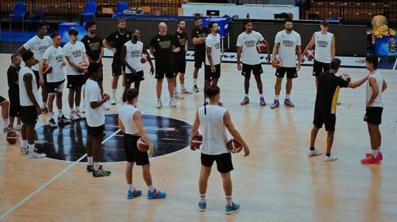 Vanoli Cremona Basket: secondo giorno di lavoro al PalaRadi