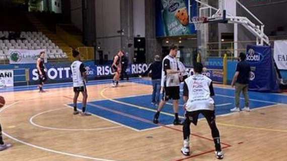 Serie B - Gallarate Basketball cade a Pavia sulla sirena