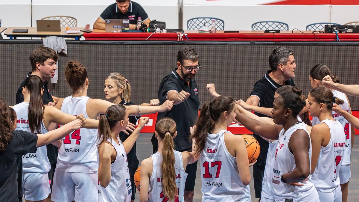 A2 F - Futurosa Trieste impegnata domani sera ad Ancona nel turno infrasettimanale