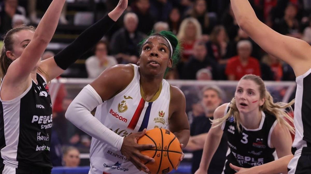 Serie A1 F - Campobasso batte Roseto nell'anticipo della settima giornata