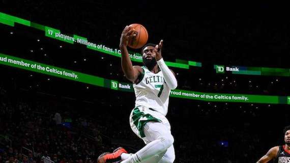 NBA - Gli Houston Rockets hanno poca consistenza al TD Garden di Boston