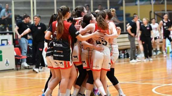 A2 F - Polisportiva Galli saluta e ringrazia Degiovanni, Rossini, Faustini, Mioni, Stroscio, Cruz, Amatori e Di Fine