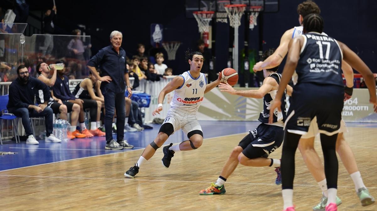 Serie B - L’attacco ammalia, il Natale è virtussino: Ragusa supera Matera