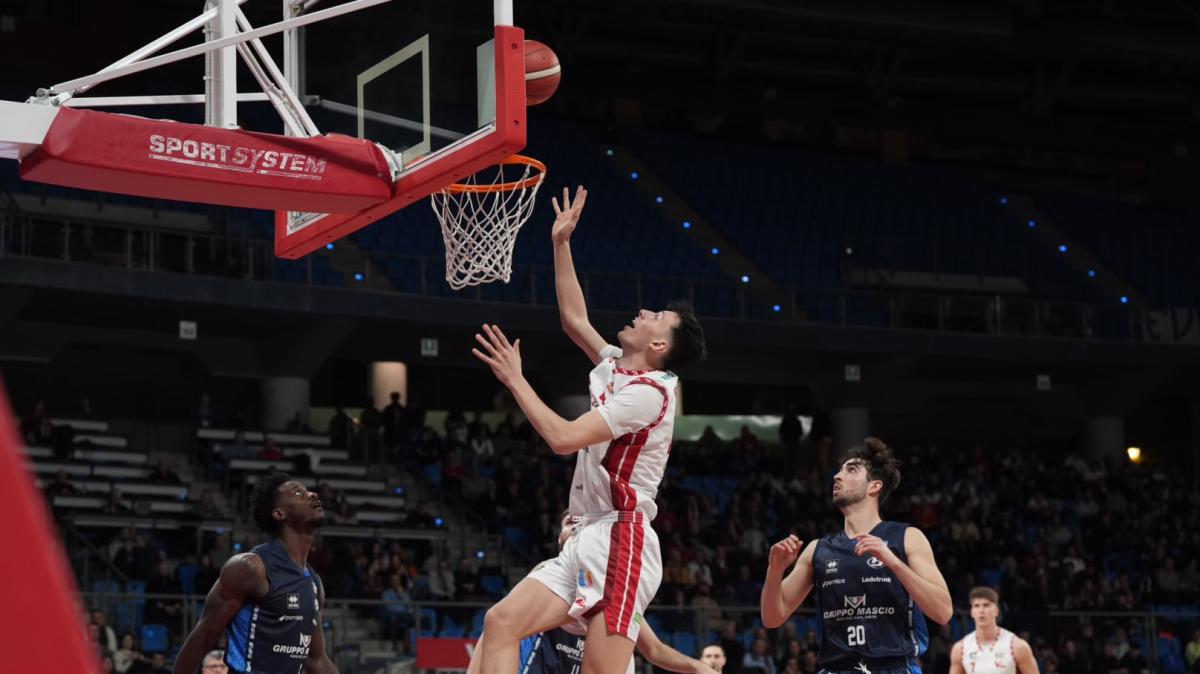 A2 - La Vuelle Pesaro batte la Gruppo Mascio per rimanere in vetta alla A2