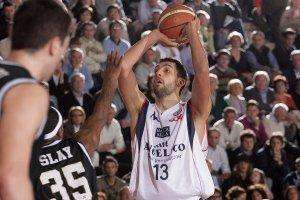 Varese, Luca Garri è il primo acquisto