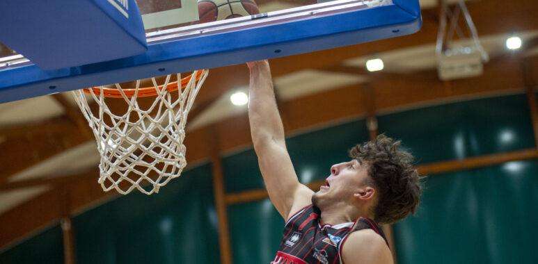 Serie B - L'Umana San Giobbe si scioglie e Fabriano passa