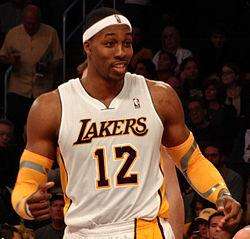 I Warriors ci provano decisi per Howard