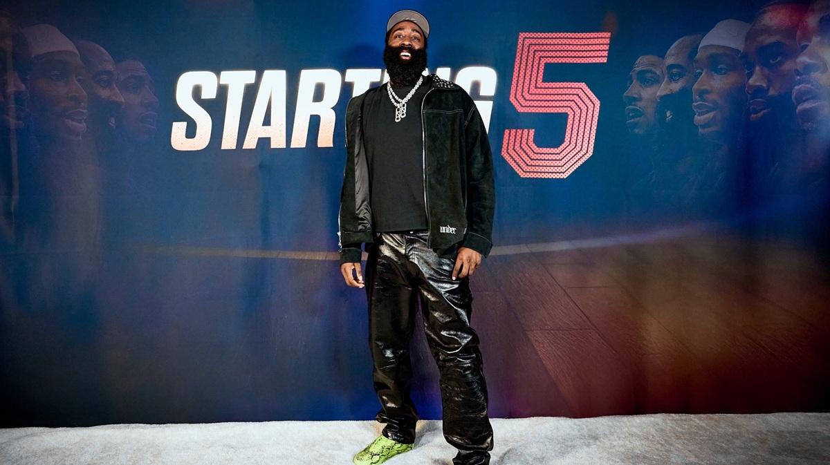 NBA - Los Angeles Clippers: James Harden è fuori forma in vista della stagione