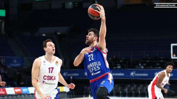 EuroLeague - L'Anadolu Efes ridimensiona il CSKA Mosca con 30 punti di scarto