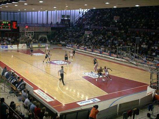 Domenica la prevendita per Trenkwalder -Brindisi