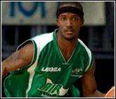 Marques Green vince la sfida dei nani