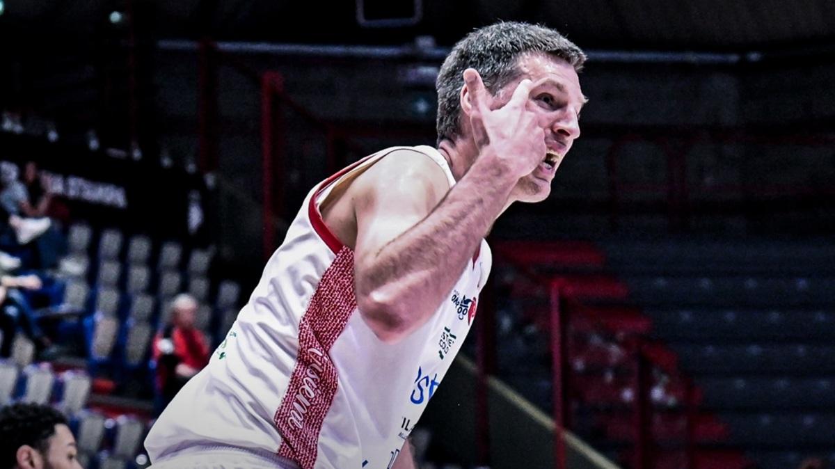 Valtur Brindisi, altra caduta pesante: Pistoia affonda i biancoazzurri al PalaCarrara