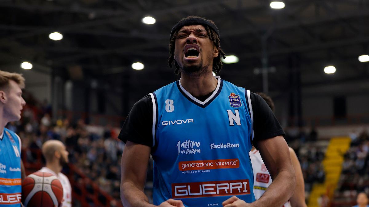 Ufficiale: Napoli Basket, risolto il contratto con Ed Croswell