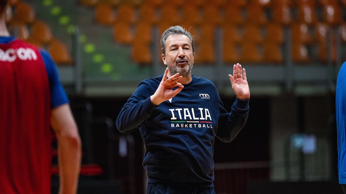 Italbasket, le scelte di Banchi: novità nei 12 a Livorno con la Gran Bretagna