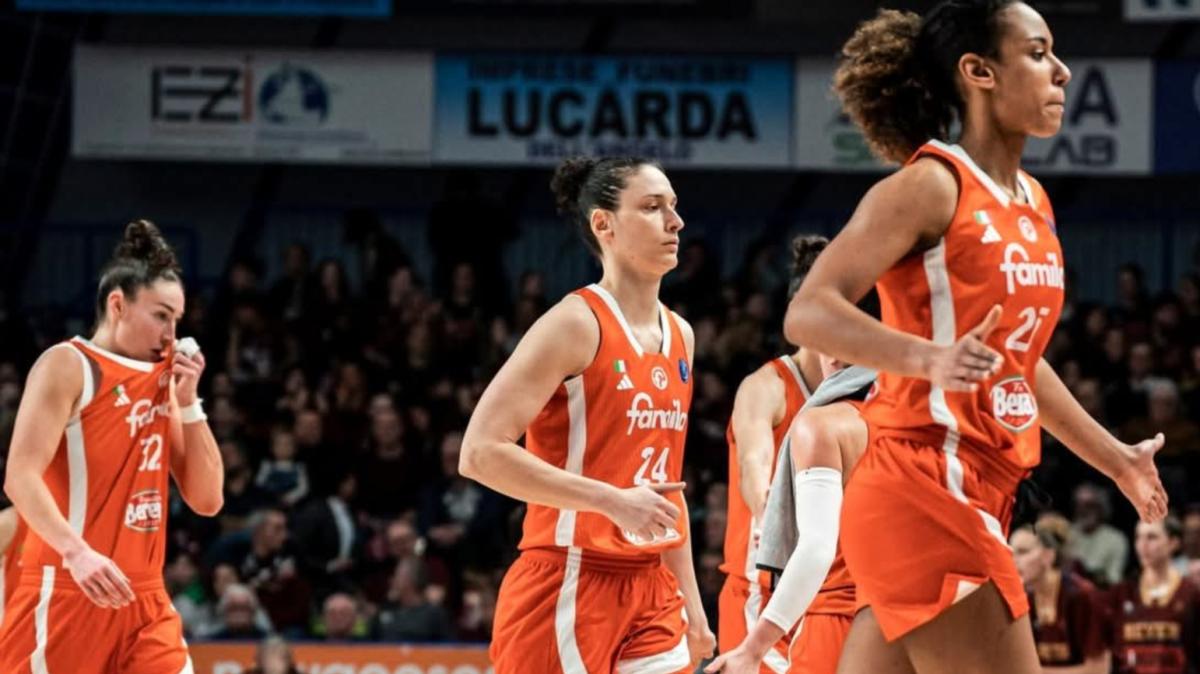 A1 F Play off - Ecco Schio che affronta la Logiman Broni