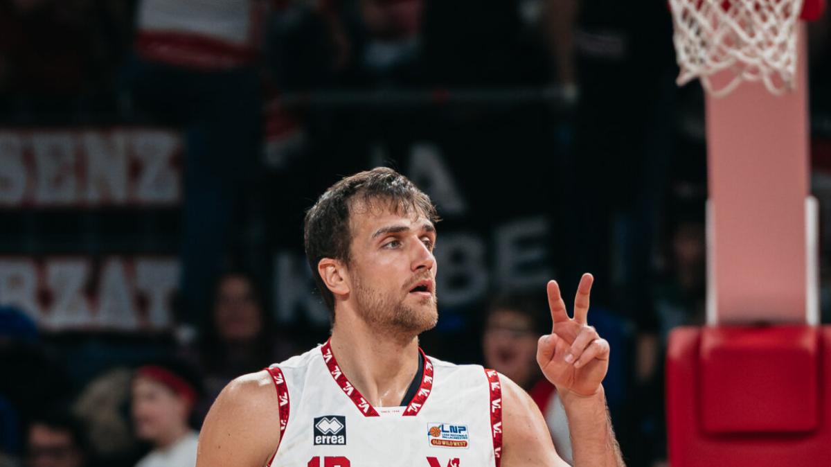 Vuelle Pesaro, Infortunio alla gamba sinistra per Quirino De Laurentiis