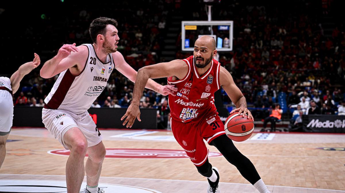 GdS: «Trapani, che festa. Errori e assenze: Milano sulle gambe»