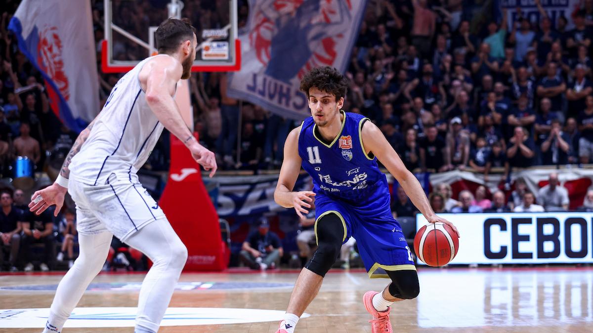 Sorokas sbaglia il libero: Verona espugna il PalaDozza e batte la Fortitudo Bologna