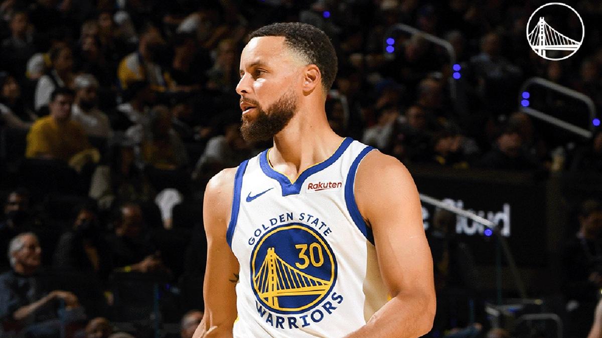 Per Steve Kerr il ritorno di Steph Curry rimette i Warriors "di nuovo in gioco"