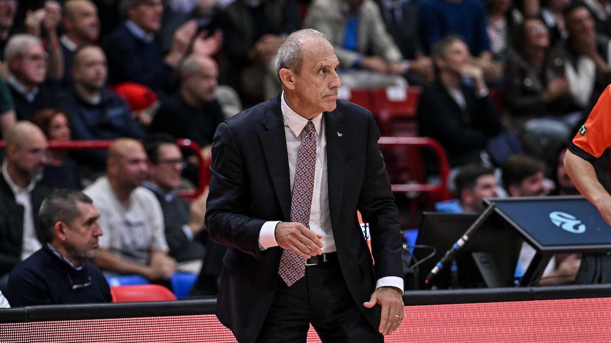 Arbitri, quanti errori in Olimpia Milano vs Monaco: l'analisi di un ex fischietto
