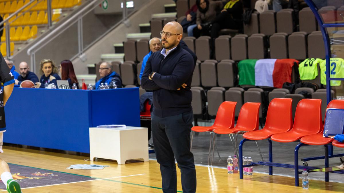 Serie B - Latina sfida l’Adamant con l'esordio per Giombini e Taddeo