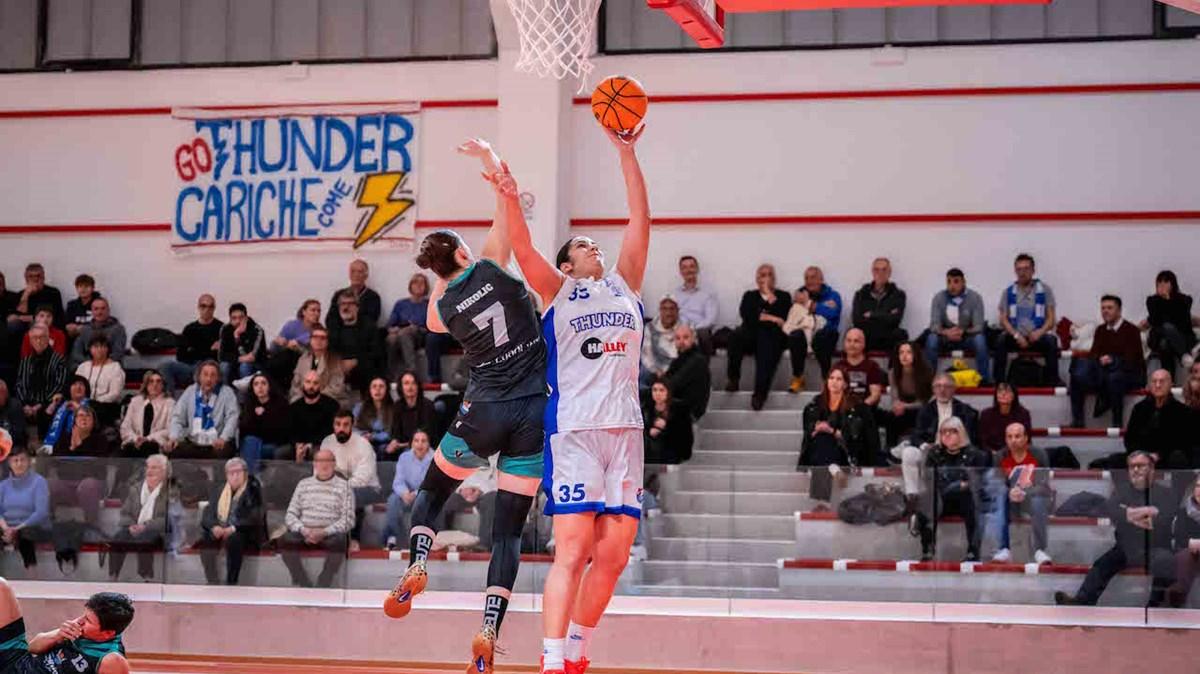 A2 F - La Halley Thunder Matelica doma anche Alcamo e continua a volare