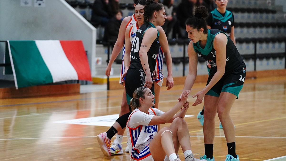 A2 F - Sicily by Car Alcamo accarezza il centello contro Treviso