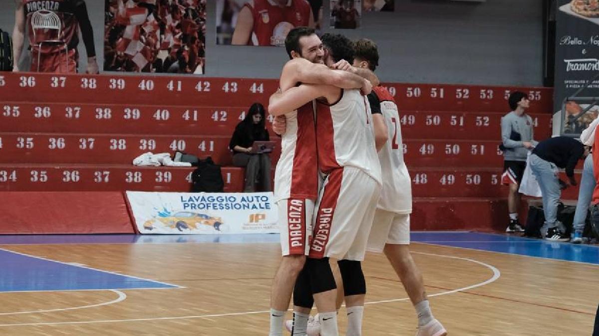 Serie B - Super Bakery Piacenza: fuga e poi resistenza, Lumezzane Ko 