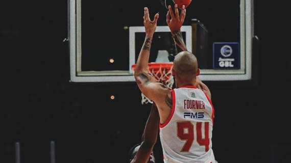 Basket League - L'Olympiacos batte il Panathinaikos in gara 2, espulso Ataman