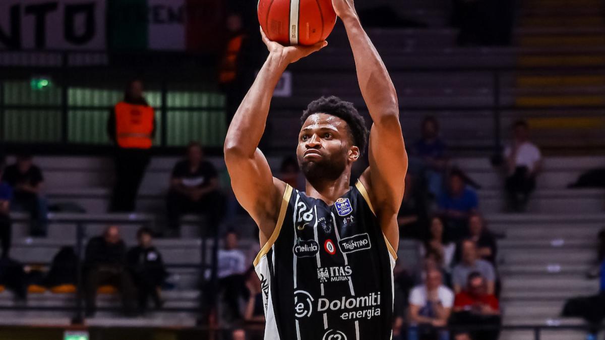 Trento, ufficiale il rinnovo di Jordan Bayehe: i dettagli del nuovo accordo