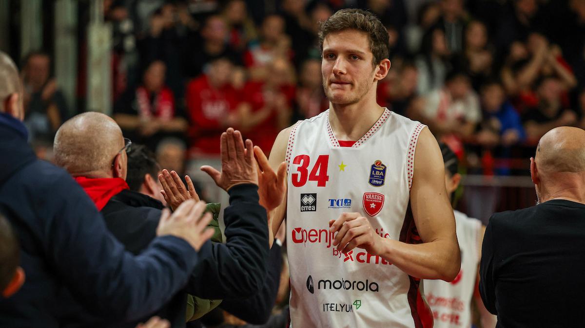 Varese conferma Max Ladurner, attesa per Davide Alviti