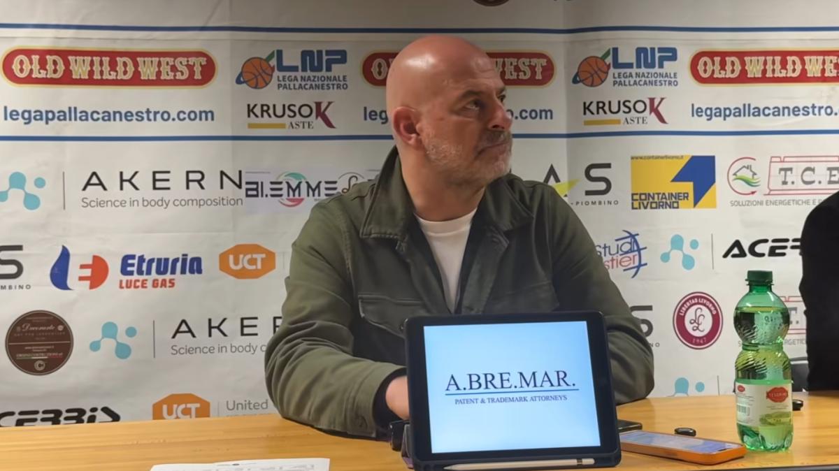 Pesaro, il punto di Dalla Salda: la situazione Vitrifrigo per i playoff e l'infortunio di Miniotas