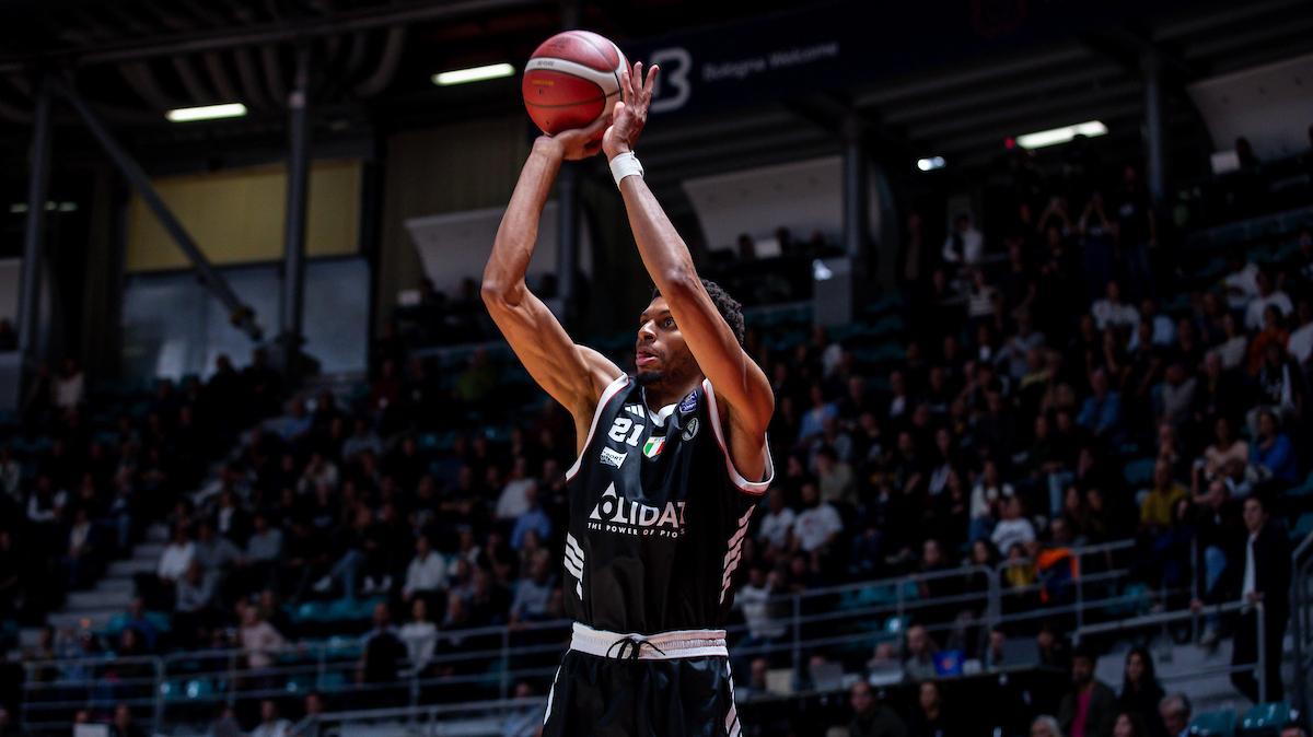 Virtus Bologna, Alston fuori dai 12 di Ivanovic con il Monaco