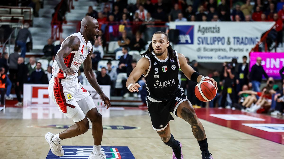 Virtus Bologna, le pagelle a Varese: Jallow fondamentale, brilla ancora Vildoza