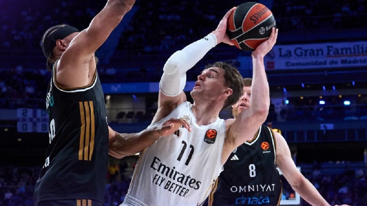 Il Real Madrid rimonta da -14: Dubai piegata al WiZink Center